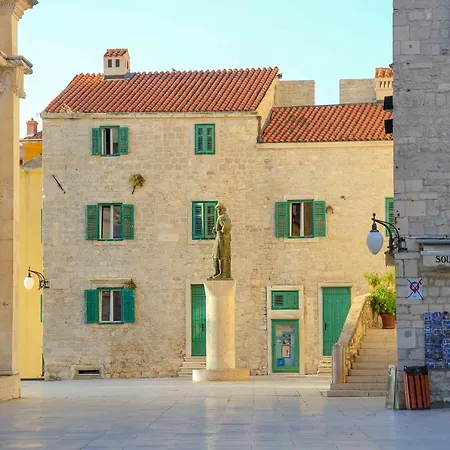 Center - Sleeps 4 Apartament *