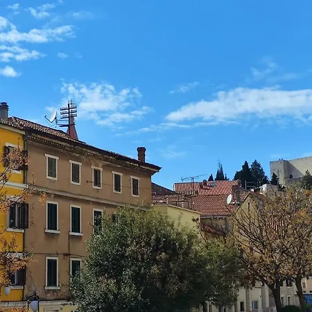 Apartmán Center - Sleeps 4