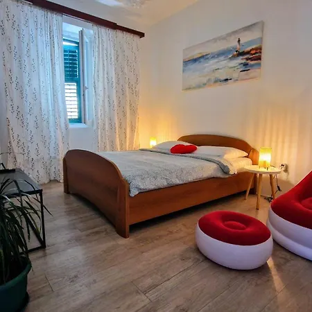 Apartmán Center - Sleeps 4 Šibenik