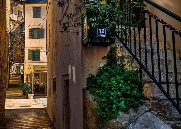 Center - Sleeps 4 Sibenik