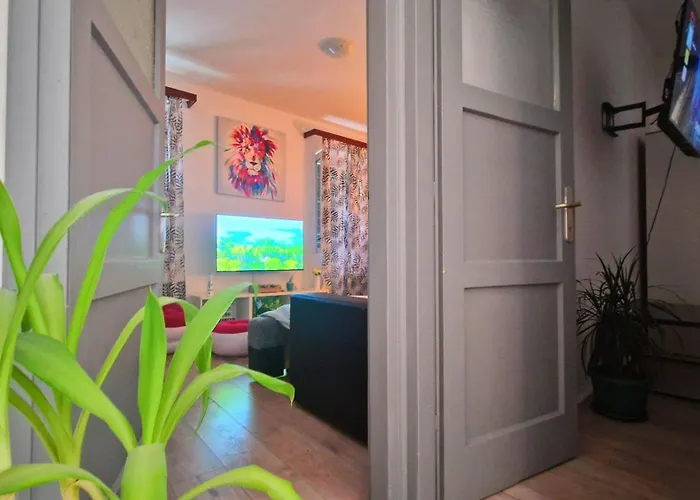 Center - Sleeps 4 Appartamento *